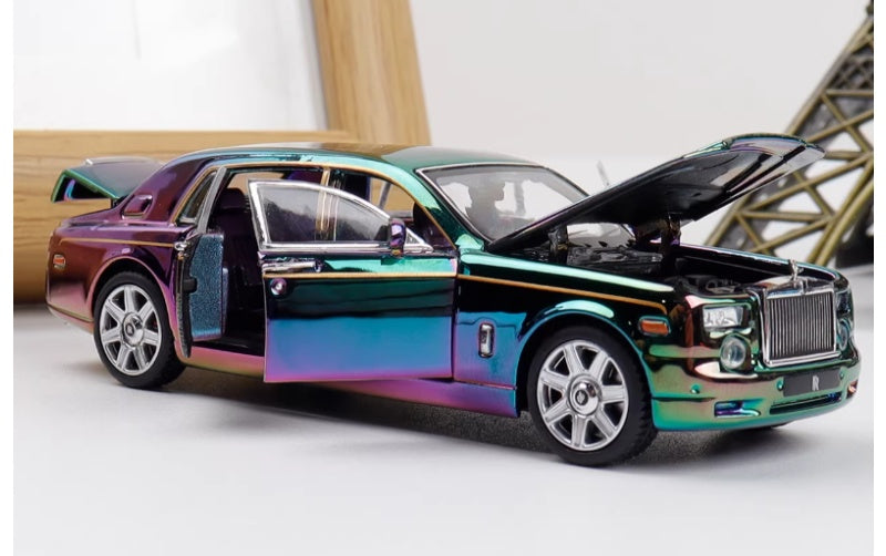 1:64 Rolls-Royce Phantom VII Chrome Plated Dragon Edition DCM Limited Edition DIECAST Car Model
