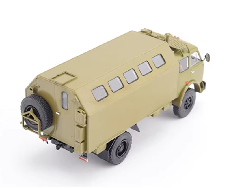 StartScaleModels KM-500 (MAZ-5334) Soviet military transit truck 1:43 Tank Pre-built Airliner Model Display view4