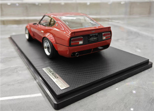 IGNITION MODEL Nissan Fairlady ZS30 STAR ROAD METALATE RED 1:18 Car Pre-built Model view2