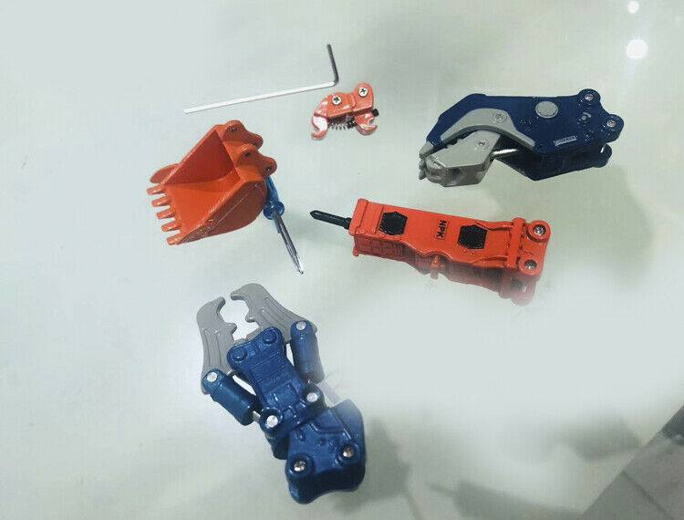 225USRK Excavator+shear+Coupler+hammer+pliers, one DIECAST ZAXIS 1/50 MODEL set view3