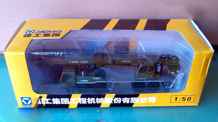 Green DIECAST DIECAST MODEL Crane 1/50 QY50KJ XCMG view6