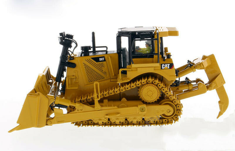 Tractor CAT 1/50 MODEL DIECAST FINISHED DM Track-Type Bulldozer D8T view4