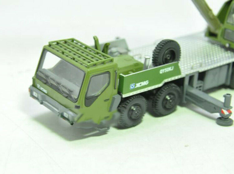 Green DIECAST DIECAST MODEL Crane 1/50 QY50KJ XCMG view5