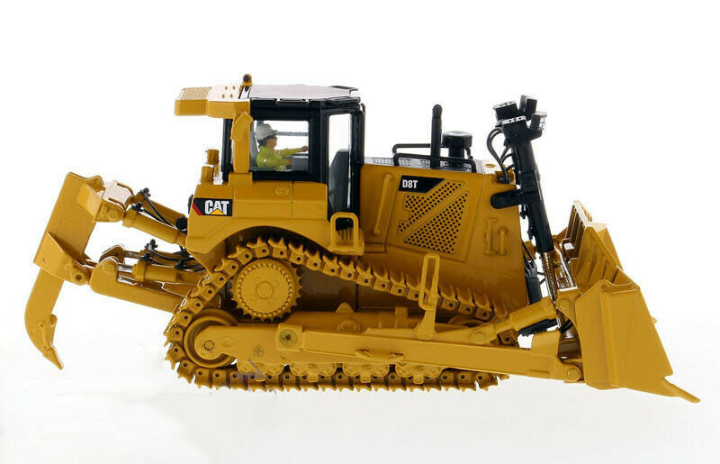 Tractor CAT 1/50 MODEL DIECAST FINISHED DM Track-Type Bulldozer D8T view7