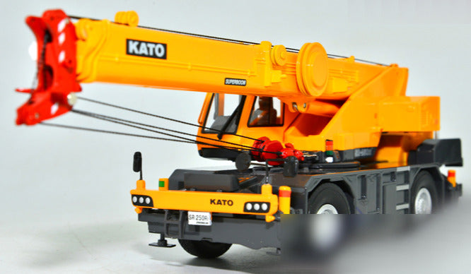 KATO DIECAST crane truck 1/50 hoist Sr-250ri version yellow MODEL view2