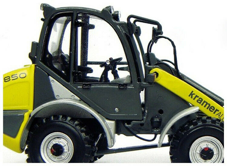 850 Allrad Kramer MODEL 1/50 Wheel Loader DIECAST view1