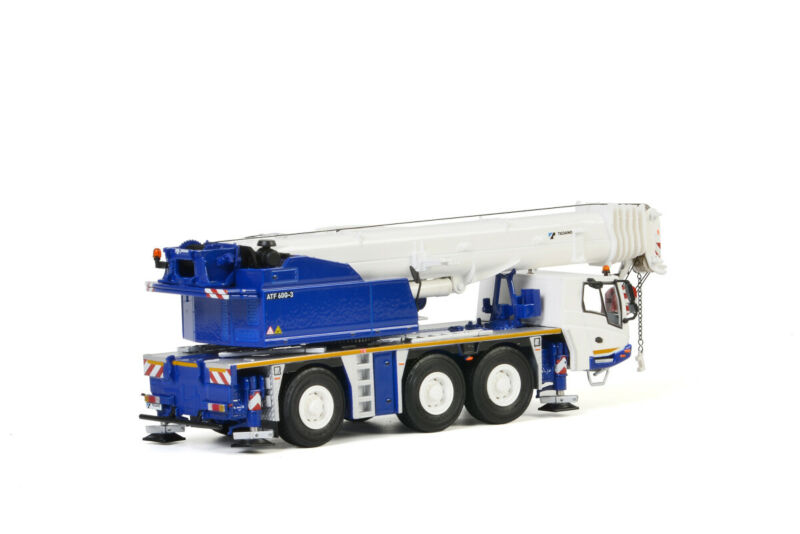 ATF 60G-3 1/50 TADANO crane MODEL DIECAST view2