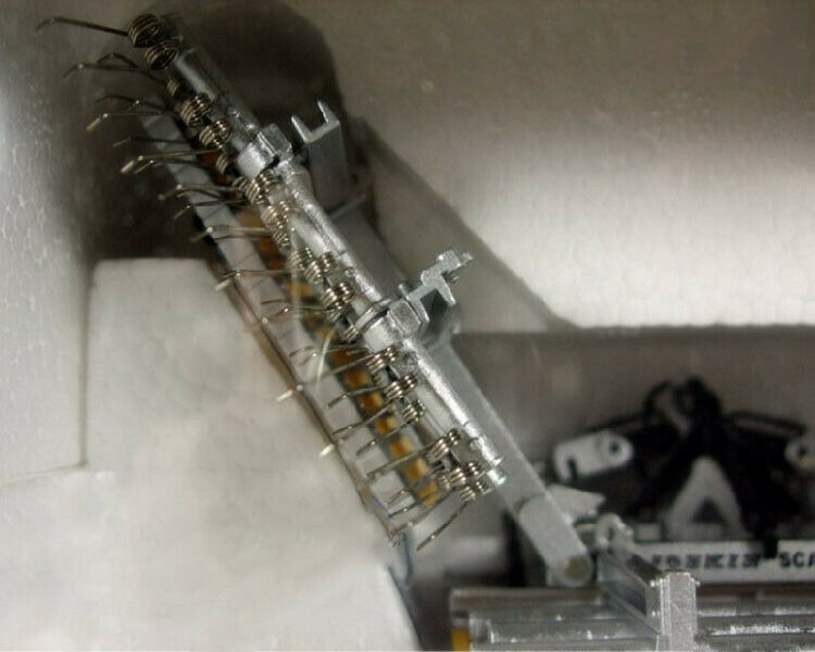MODEL Meadow Scariflex plow Aerators Joskin DIECAST ROS 1/32 FINISHED view3