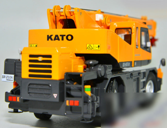 KATO DIECAST crane truck 1/50 hoist Sr-250ri version yellow MODEL view5
