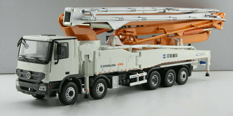 64X-6RZ DIECAST Zoomlion 1/38 MODEL concrete pump truck view1