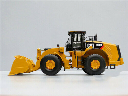 CAT MODEL DIECAST 1/50 Wheel 980K Loader view1