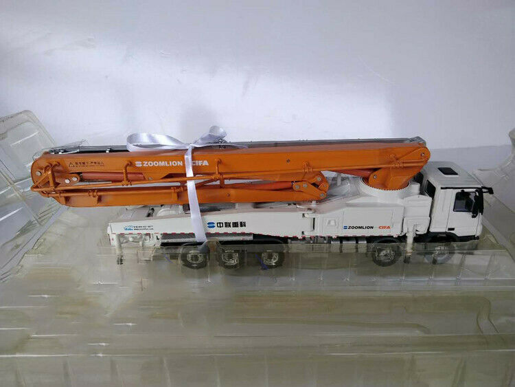 64X-6RZ DIECAST Zoomlion 1/38 MODEL concrete pump truck view3