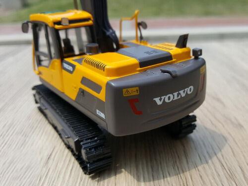 VOLVO EC220D excavator yellow mast 1/50 DIECAST Truck Pre-built Model view7