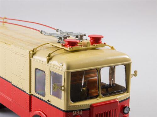 Start Scale Models Russia TG-3 Freight Trolleybus Yellow Red 1/43 ABS Pre-built view7