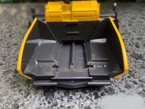 SUMITOMO HA60W Asphalt Paver 1/50 DIECAST Truck Pre-built Model view5