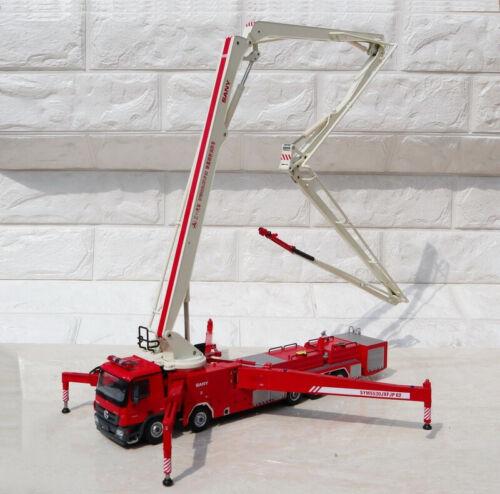 SANY Mercedes Benz 62m Water Tower Fire Truck 1/50 Truck Pre-built Model view5