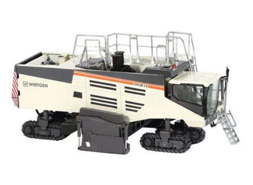 NZG Wirtgen 220 SM 3.8 Surface Miner 1/50 DIECAST Truck Pre-built Model view1