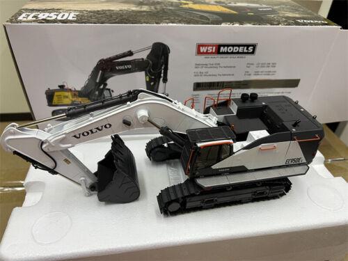 WSI VOLVO EC950E WHITE Excavator 1/50 DIECAST Truck Pre-built Model view4