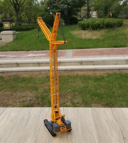 XCMG XGC260 Crawler Hydraulic Tower Crane 1/120 Diecast Truck Pre-built Model view2