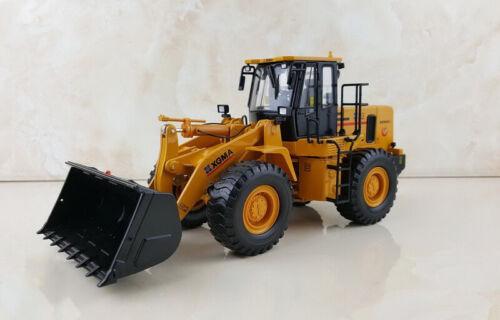 XGMA 958I wheel loader 1/35 DIECAST Truck Pre-built Model view1
