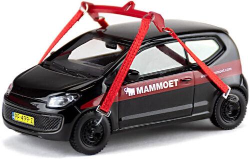 MAMMOET POOL car guide car 1:50 Resin Truck Pre-builded Model view1