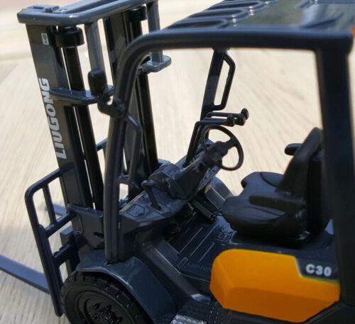 LIUGONG C30 2030H Forklift Stacker 1/25 Diecast Truck Pre-built Model view8