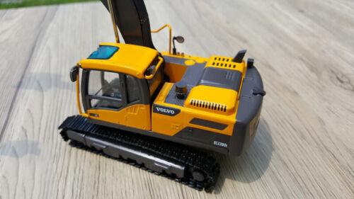 VOLVO EC220D excavator yellow mast 1/50 DIECAST Truck Pre-built Model view11