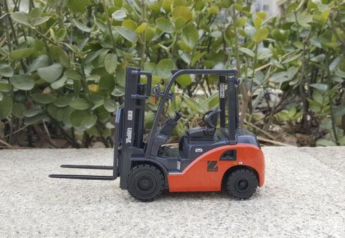 Tailift 25 forklift 1/20 DIECAST Truck Pre-built Model view5