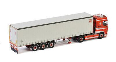 WSI DAF XF SPACE CAB MY2017 4X2 CURTAINSIDE TRAILER BIALEK & FILS 1/50 Model view3