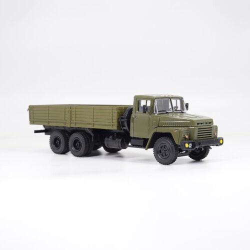 Modimio Soviet 3-Axle KRAZ-250 Heavy Flatbed 1/43 ABS Truck Pre-built Model view7