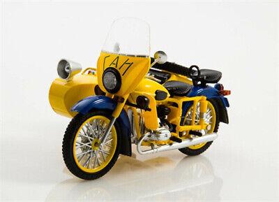 Modimio 1/24 Russia police patrol vehicle m-67p ural tricycle motorcycle bike view6