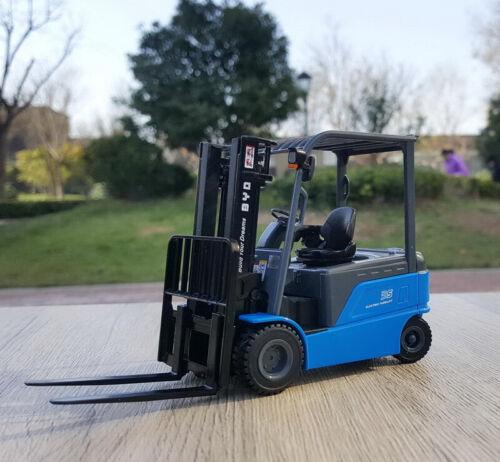 BYD ECB35 Forklift Blue 1/25 Diecast Truck Pre-built Model view8