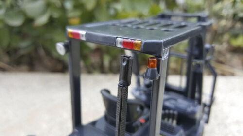 Tailift 25 forklift 1/20 DIECAST Truck Pre-built Model view9