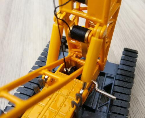 XCMG XGC260 Crawler Hydraulic Tower Crane 1/120 Diecast Truck Pre-built Model view7
