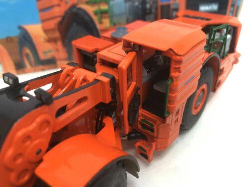 KOMNTSU  WX22H Underground Loader Gorgeous red painting 1/50 DIECAST Truck Model view7