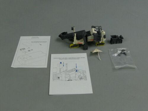 NZG Wirtgen SP15i 1/50 DIECAST Truck Pre-built Model view3