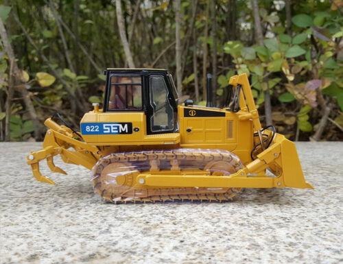 CATERPILLAR SEM822 bulldozer 1/35 DIECAST Truck Pre-built Model view5