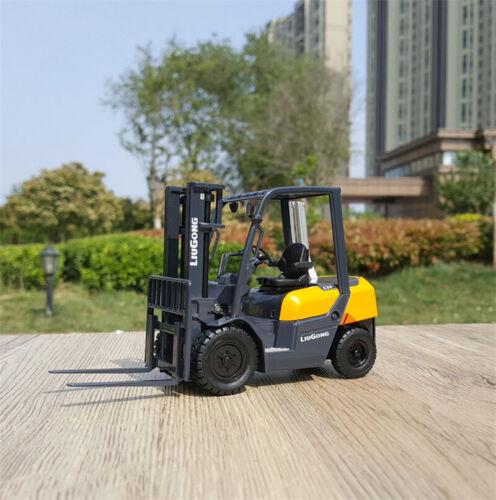 LIUGONG C30 2030H Forklift Stacker 1/25 Diecast Truck Pre-built Model view1