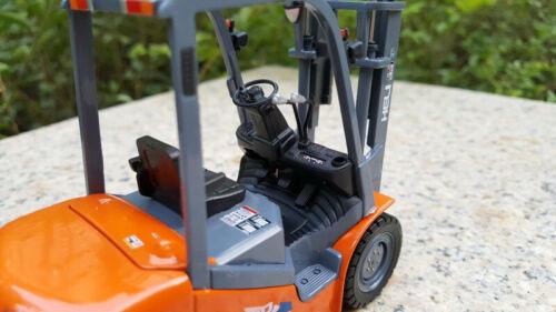 HELI H Series Engine Powered FORKLIFT CPCD30 1/25 DIECAST Truck Pre-built Model view9