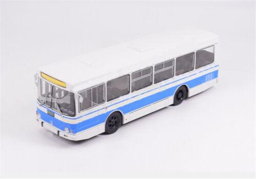 Autohistory USSR Ukraine 70's LAZ-4202 City Bus 1/43 ABS Truck Pre-built Model view4