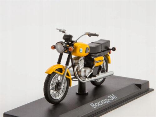 Modimio Soviet Kovrov VOSKHOD-3M Motorcycle 1/24 ABS Truck Pre-built Model view1