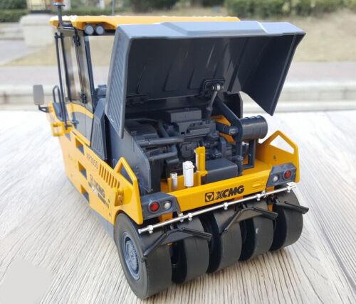 XCMG XP305S Rubber Tire Roller 1/25 Diecast Truck Pre-built Model view10