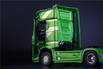 IMC MB 4x2 LIMITED SPECIAL SHOWTRUCK Robin Eriks Open Door 1/50 Truck Pre-built view3