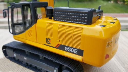 LIUGONG CLG950E 950E Excavator 1/35 DIECAST Truck Pre-built Model view4