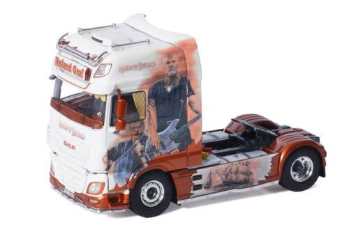 WSI DAF XF SUPER SPACE CAB MY2017 4X2 GRAF ROLAND 1/50 DIECAST Truck Model view1