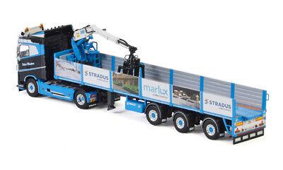 WSI VOLVO FH4 SLEEPER CAB 4X2 BRICK TRAILER PWT CARGO 1/50 Pre-built Model view3