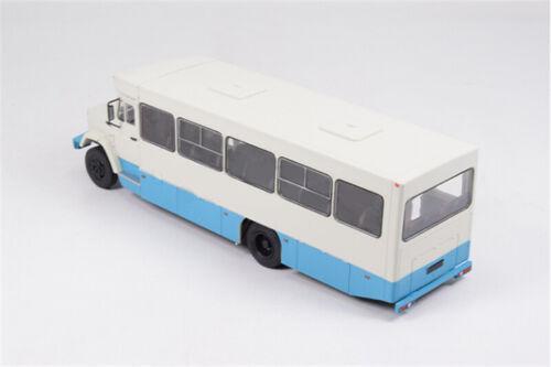 Modimio Russia Moscow GOLAZ-4242 Bus 1/43 ABS Truck Pre-built Model view2