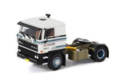 WSI 1/50 DAF 3600 SC 4X2 DAF 3300 4X2 KRUISDIJK 2 space cab vehicle set view3