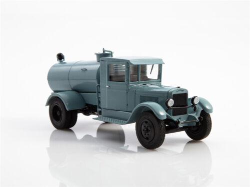 Modimio Russian Stalin ASM ZIS-5 Sewage cleaning and sanitation Truck 1/43 Truck view2