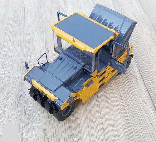 XCMG XP305S Rubber Tire Roller 1/25 Diecast Truck Pre-built Model view8